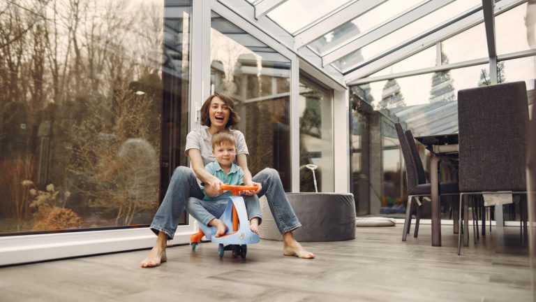 how to clean a conservatory